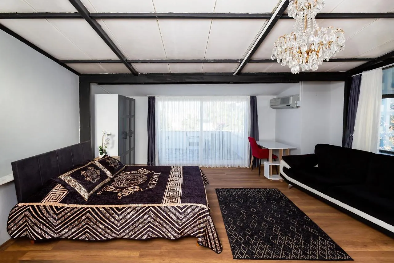 Отель 8 Rooms House Balcova Турция