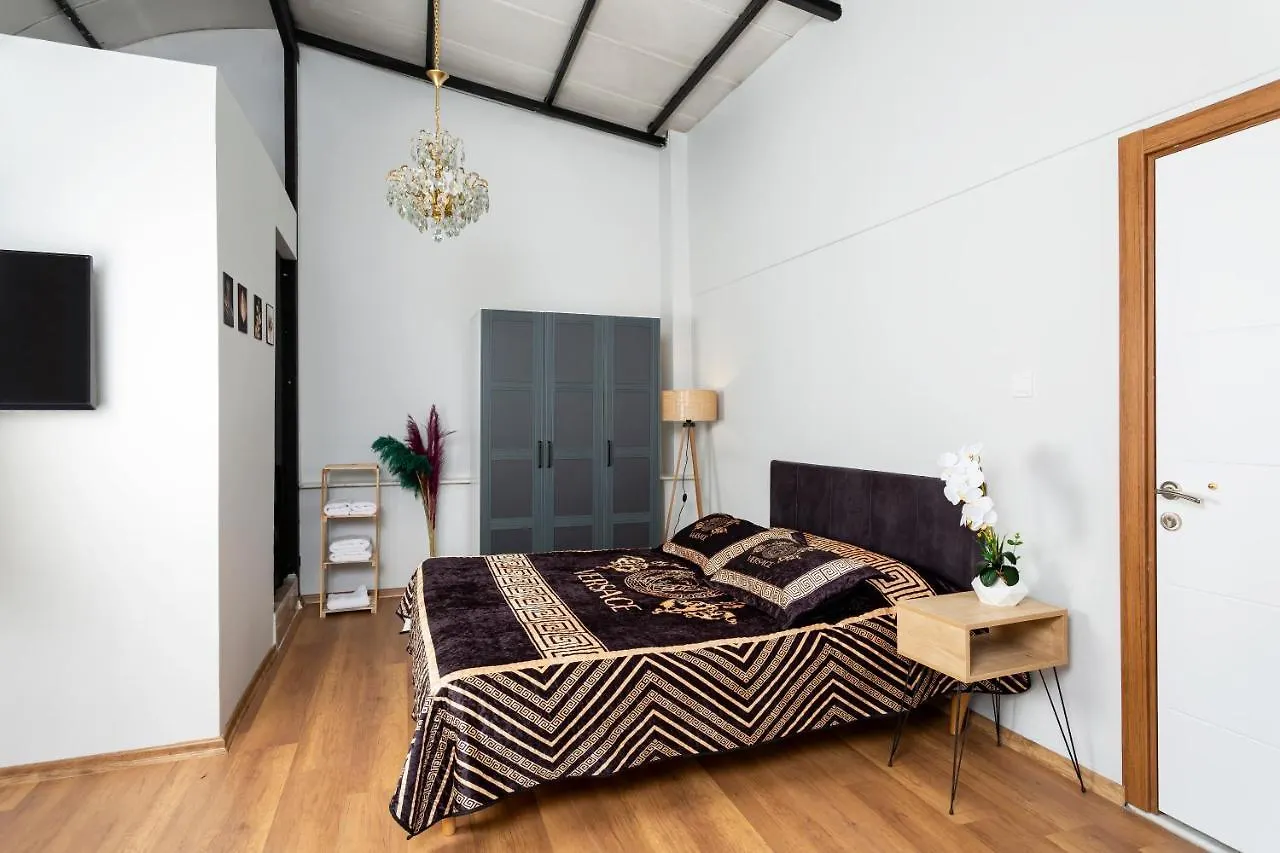 8 Rooms House Balcova