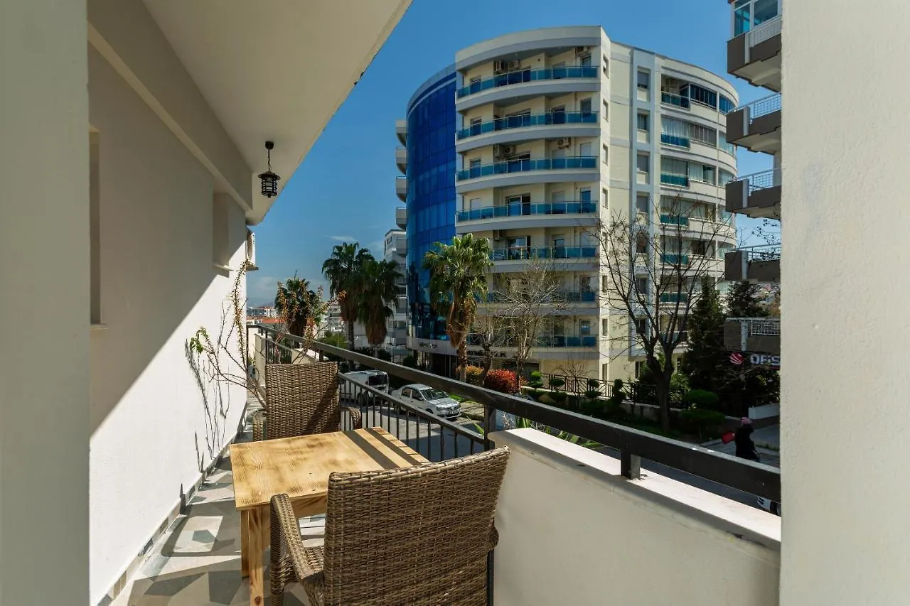 8 Rooms House Balcova